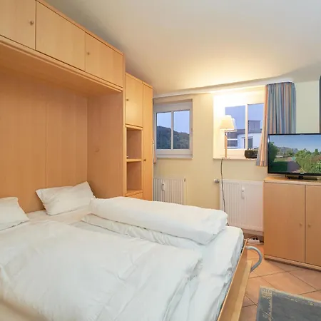 Geraeumige Im Seepark Mit Wlan Apartment Sellin (Rugen)